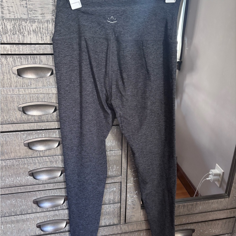 Beyond Yoga Gray Leggings